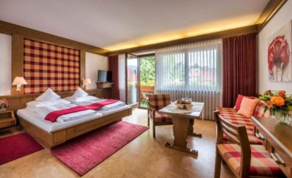 法尔肯餐厅酒店-官方