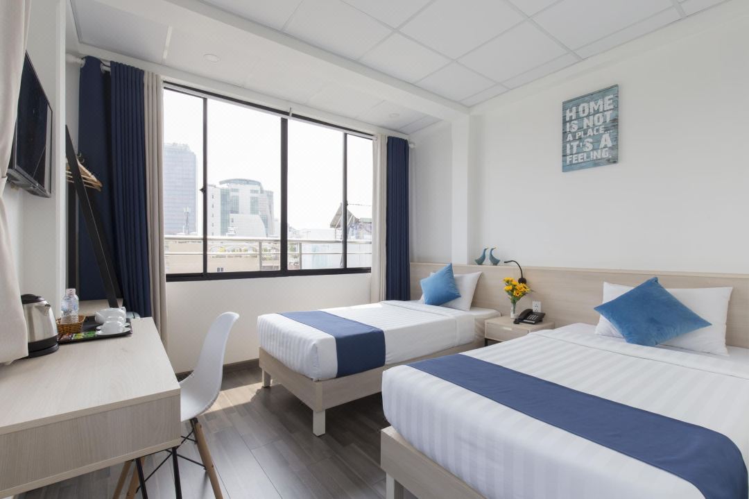Spotlight Hotel