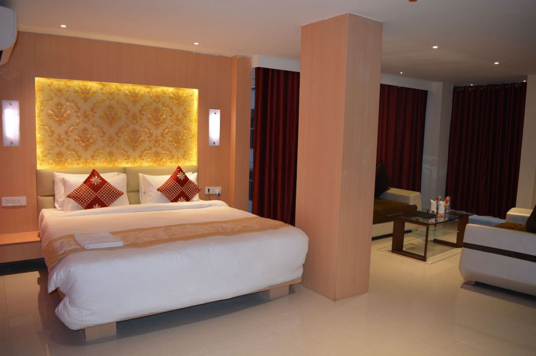 The Red Velvet Hotel