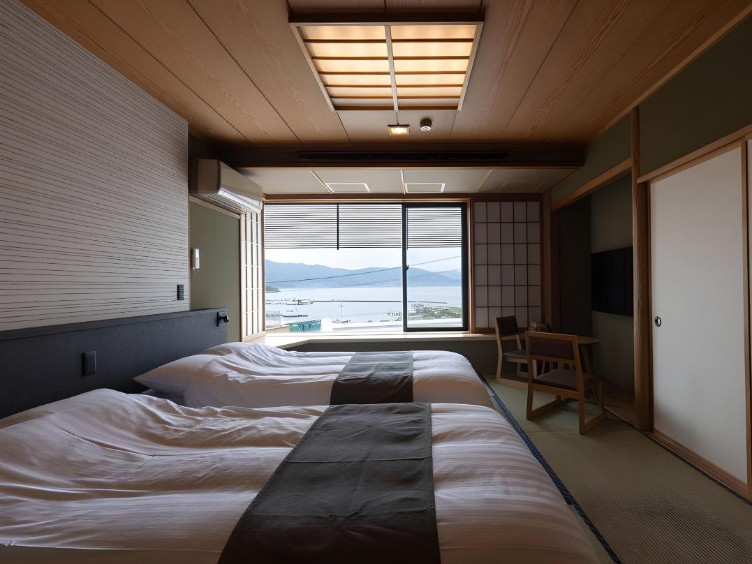 Rako Hananoi Hotel