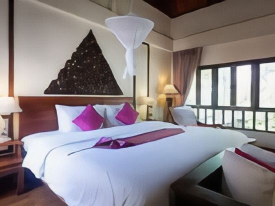 Royal Lanta Resort & Spa Room Type - Grand Deluxe Villa