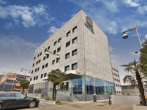 纳维廖河畔特雷扎诺酒店住宿-Best Western Hotel Goldenmile Milan