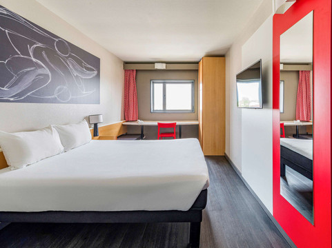 Alacuas酒店住宿-宜必斯瓦伦西亚博内尔酒店