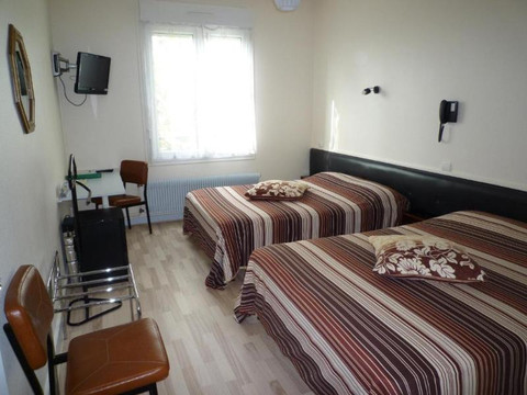 Sanssat酒店住宿-德拉鲁特布勒酒店