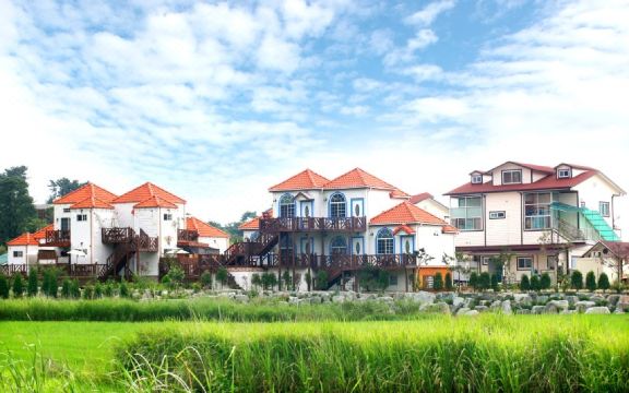 Ongjin Sido Isola Pension