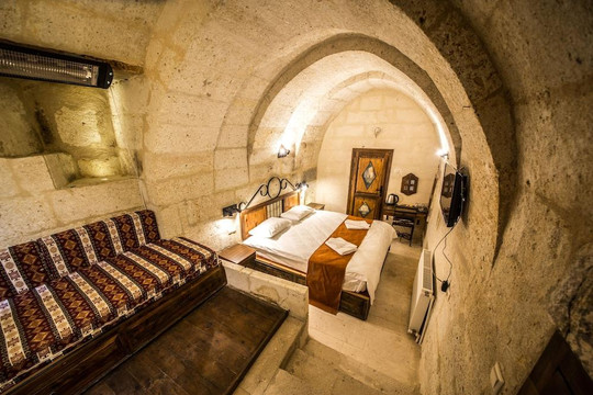 哈卡索斯洞穴酒店