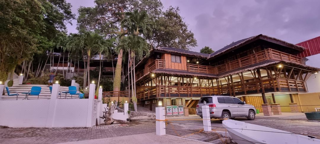 水上冒險樂園礁俱樂部酒店