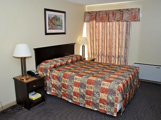Canadian Inn Room Type - Queen Room