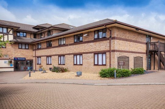 旅屋酒店-米尔顿凯恩斯辛里教堂-官方