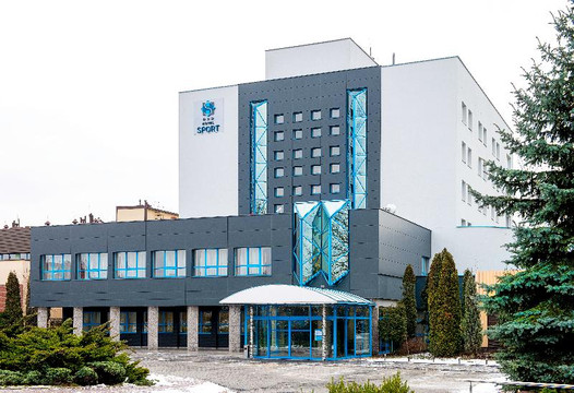 Majkow Duzy酒店住宿-Sport Hotel