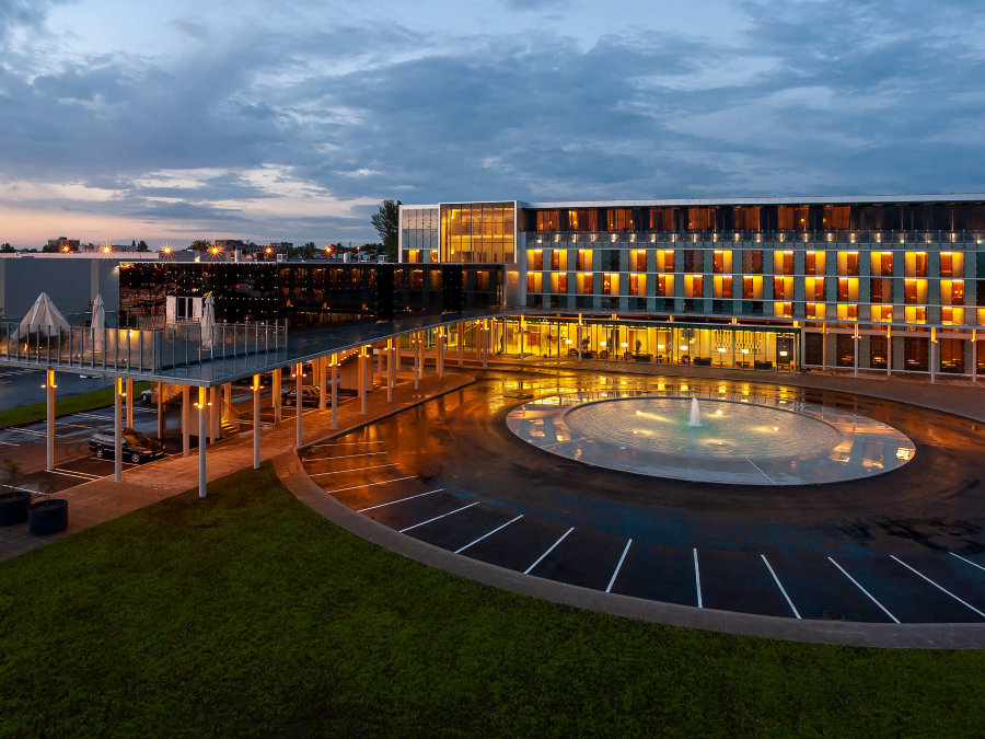 Mercure Tallinn-官方