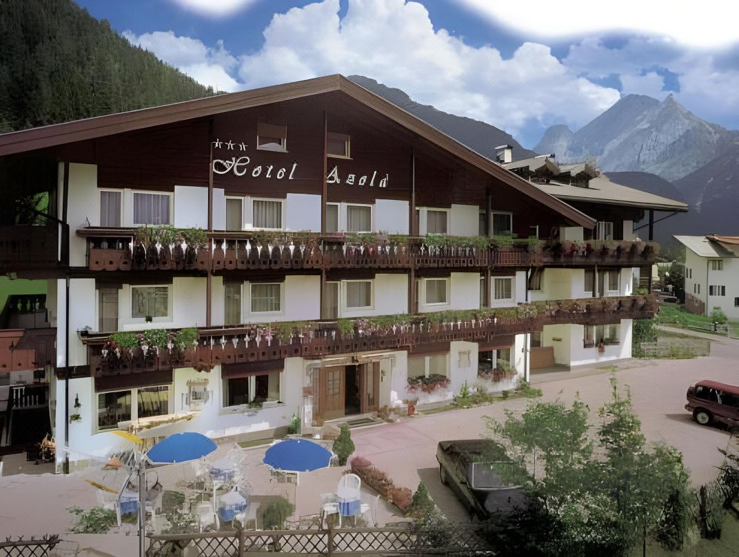 Hotel Azola