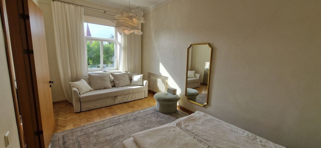 Tyzen39&38 Luxury Apartment