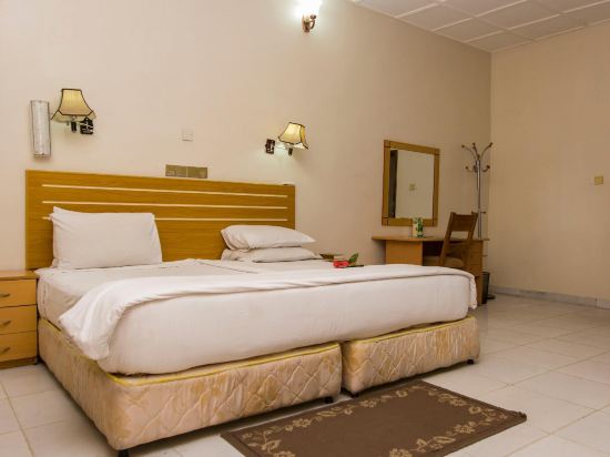 EEMJM Hotels and Suites Limited Room Type - Executive Suite