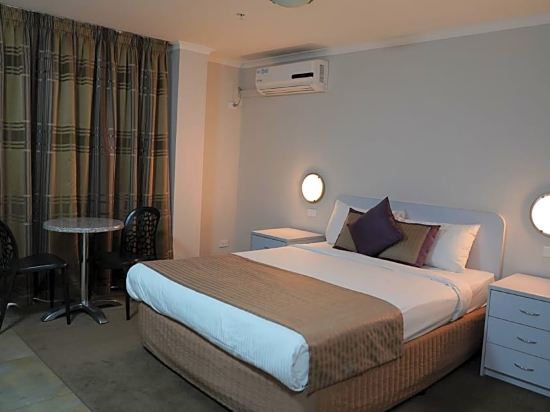 Carlton Lygon Lodge Room Type - Executive Suite