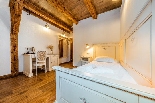 Casa Chitic - Str. Nicolae Balcescu 13