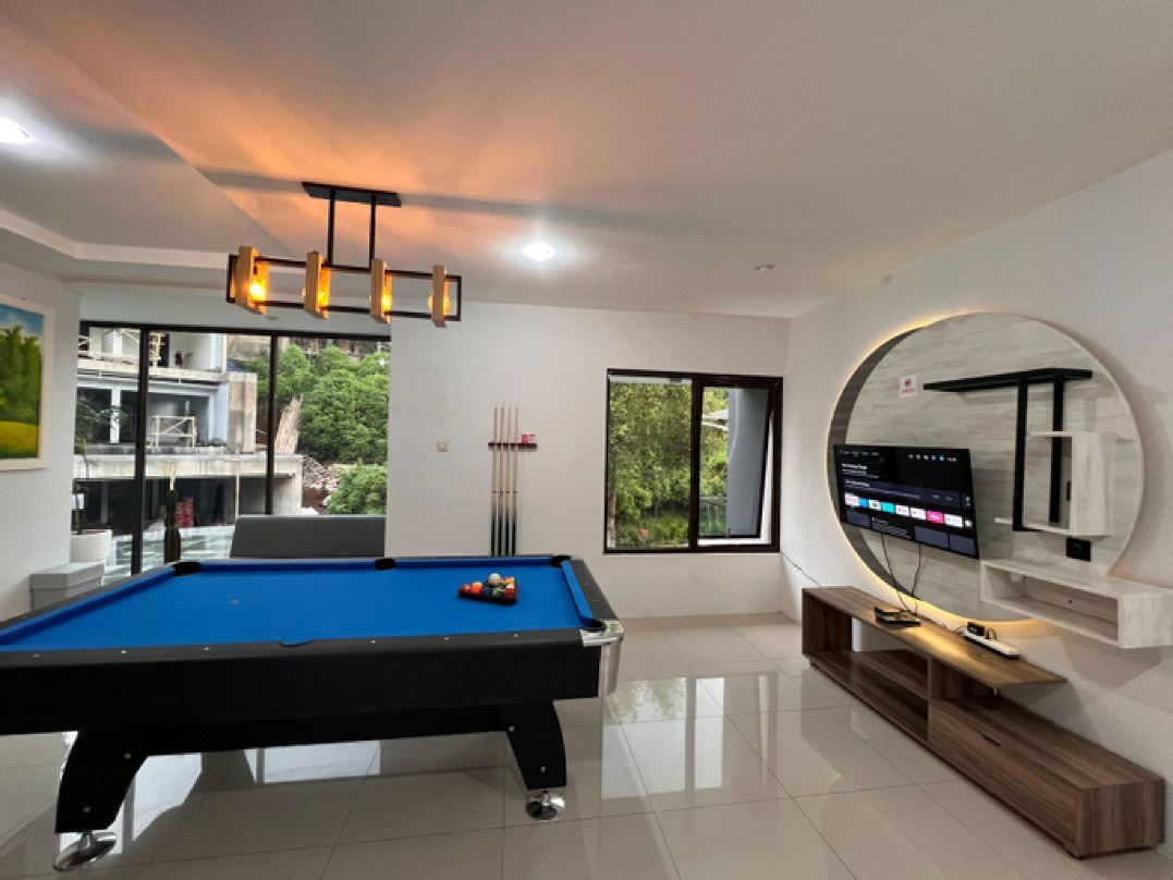 Villa Amethyst Dago Pakar M-59 4Br with Private Pool, Billiard and Karaoke Set