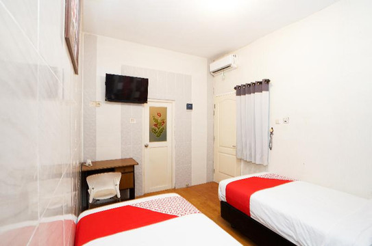 Oyo 425 Mojokerto Guesthouse