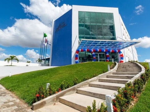 Bristol Aline Hotel主图