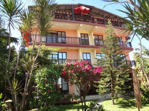 洛克海特山林小屋-官方