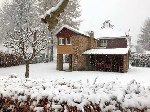 b&b Ool Inclusive-官方