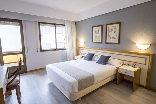 Boiro酒店住宿-Hotel Jopi 2