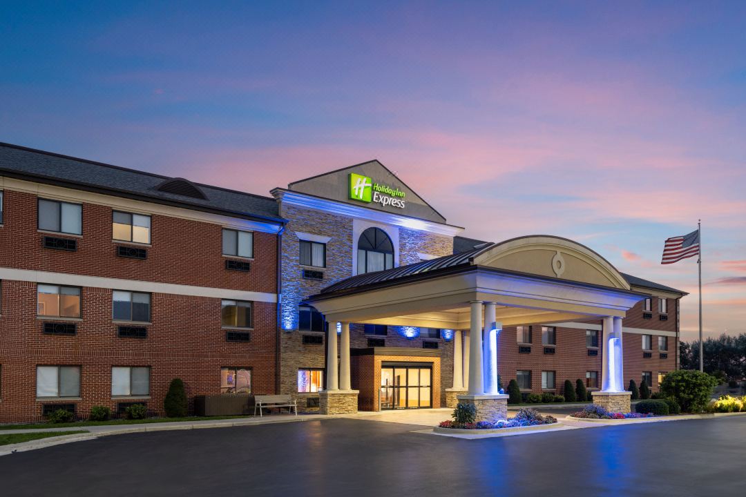 Holiday Inn Express SHEBOYGAN-KOHLER (I-43) by IHG
