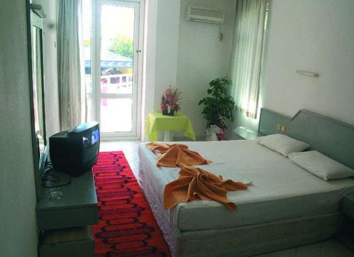 Kuzyaka酒店住宿-Bariscan Hotel