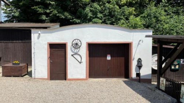 普莱斯蒂尔旅馆-官方