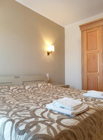 伊奥利村庄酒店-官方