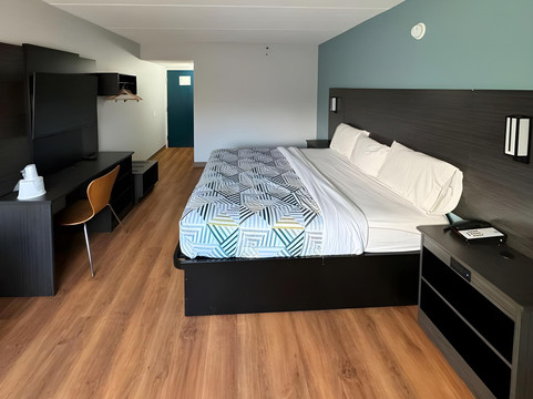 纽约东锡拉丘兹机场 6 号汽车旅馆