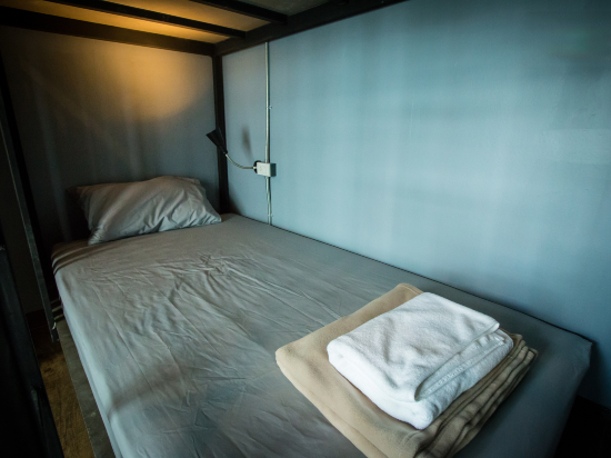 Analog Hostel