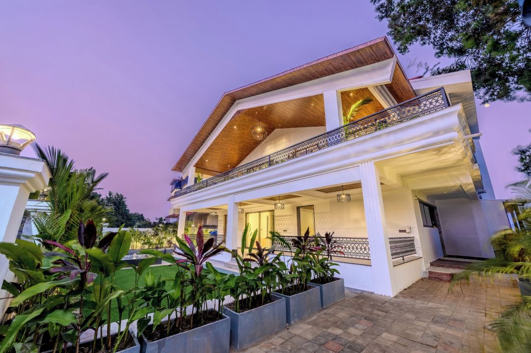 ELIVAAS Valley View 5BHK Villa With Pool