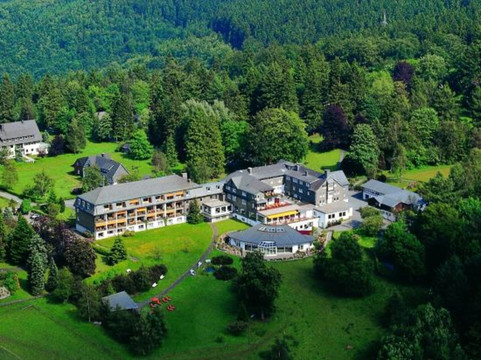 Schmallenberg酒店住宿-Hotel Jagdhaus Wiese