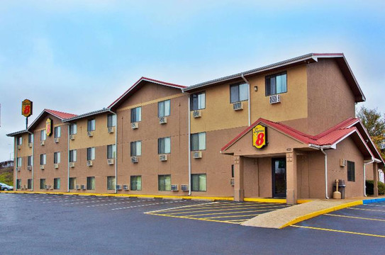 塔斯卡卢萨速8酒店