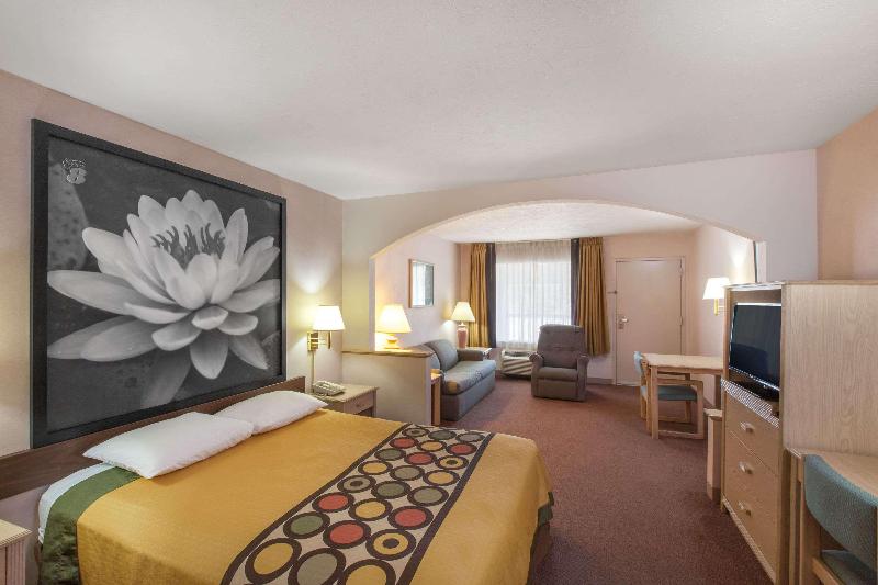 贾斯珀速8酒店-官方