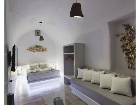 卡纳维伊亚酒店