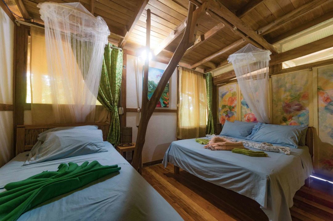 Bahia Rica Fishing & Kayak Lodge