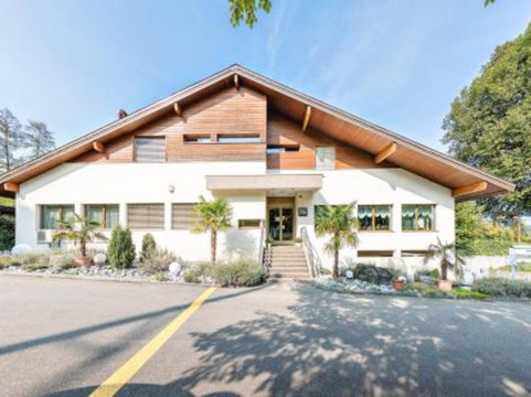 Merligen酒店住宿-Hotel Restaurant Move