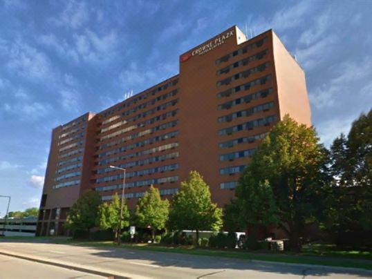Crowne Plaza Suites MSP AIRPORT - MALL OF AMERICA by IHG