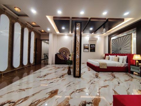 Tathastu Wilderness by the Kosi River