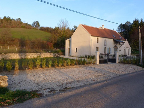 Montillot酒店住宿-Le Repos Coquelicot