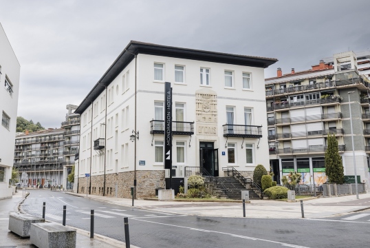 蒙德拉贡酒店-官方