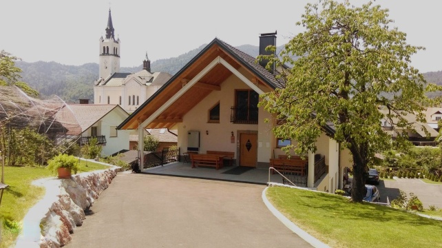 Tourist Farm Megušar-官方