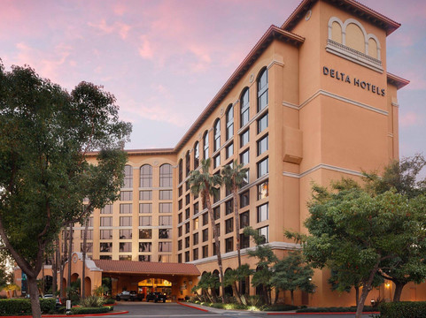 园林酒店住宿-Delta Hotels Anaheim Garden Grove
