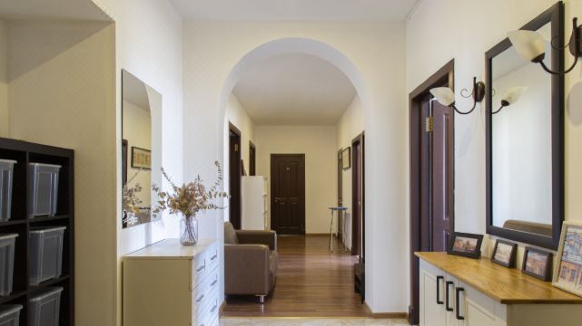 V Naim na Troitskogo Living Quarters