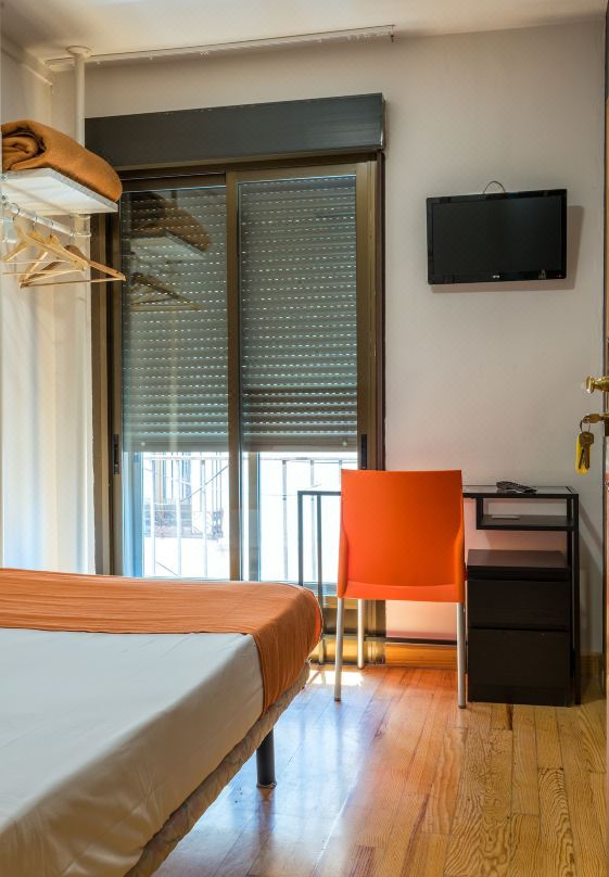 Kubik Hotel