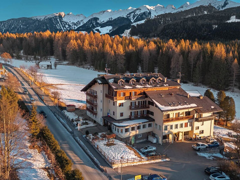 菲·贝拉蒙特酒店