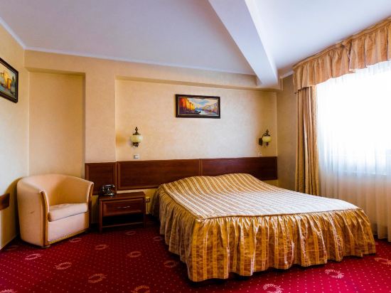 Hotel Golden House Room Type - Budget Double or Twin Room