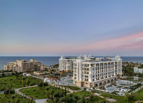 卓越皇家钻石酒店及SPA